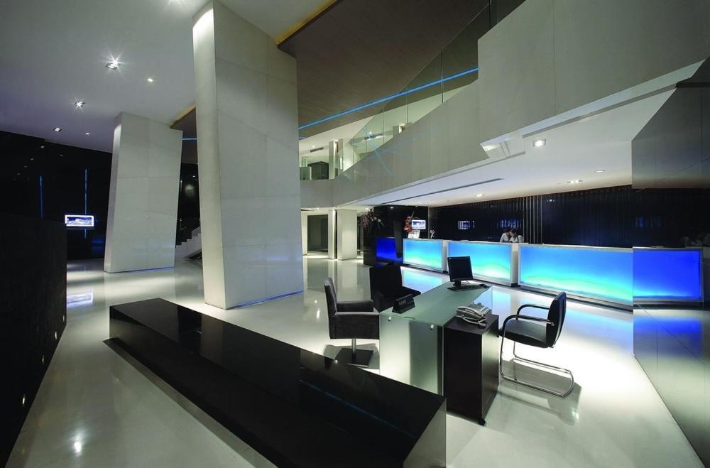 Logosun Hotel Wuhan Extérieur photo