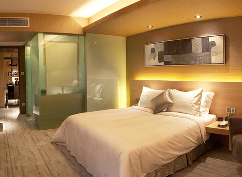 Logosun Hotel Wuhan Extérieur photo