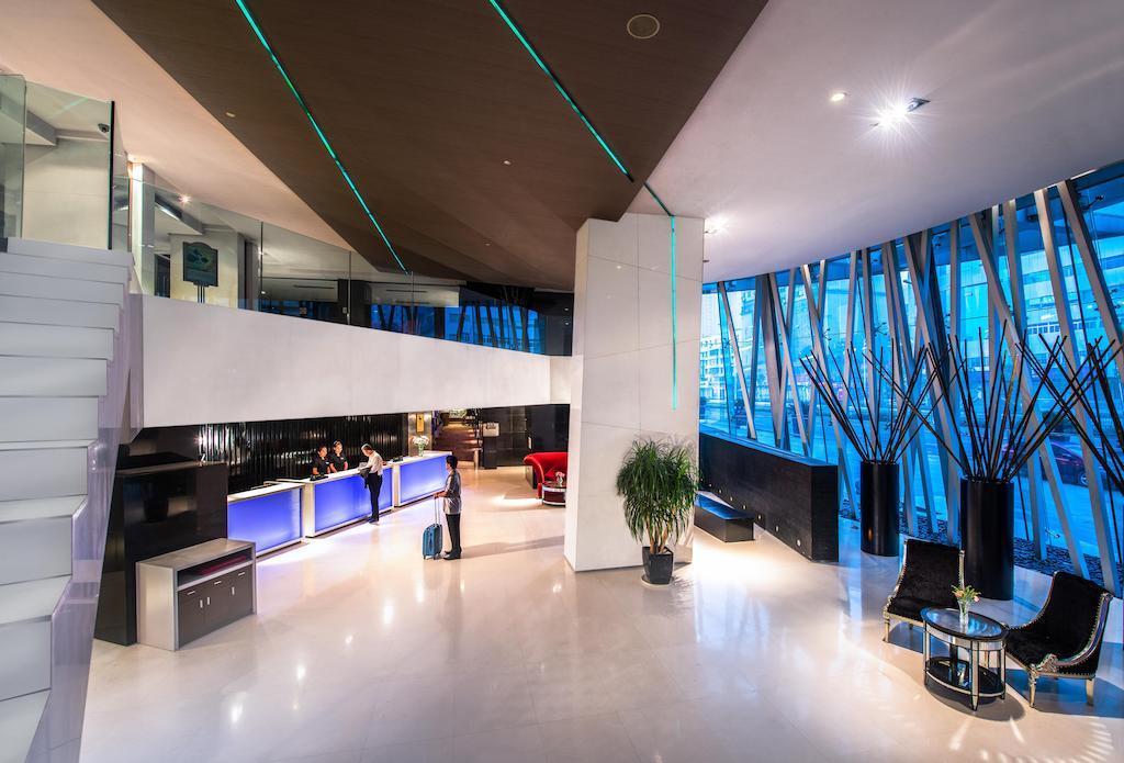 Logosun Hotel Wuhan Extérieur photo