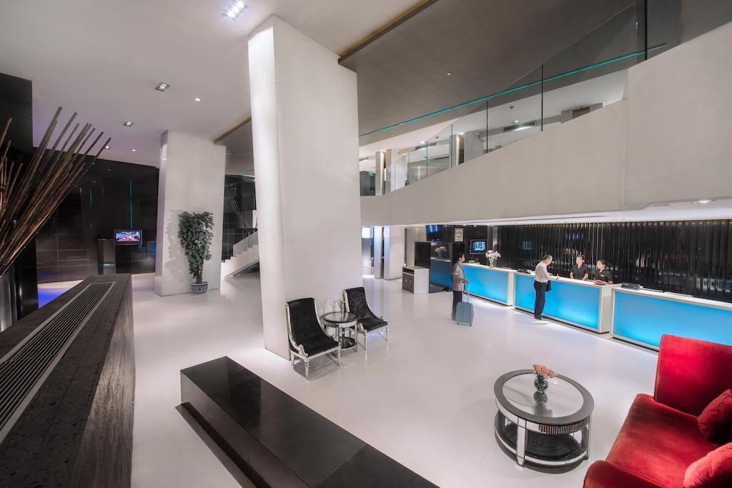 Logosun Hotel Wuhan Extérieur photo